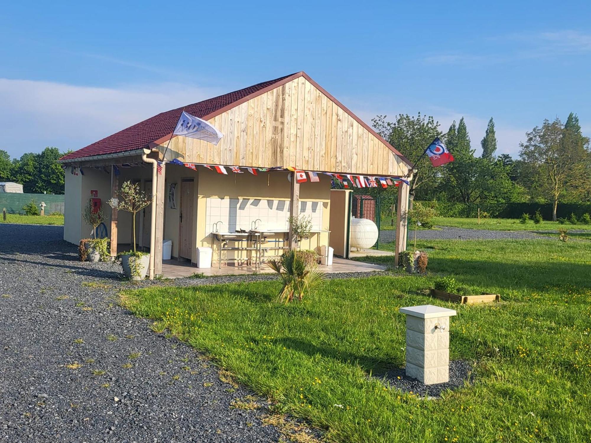 Camping Aire Natuelle D'Agy Exterior foto